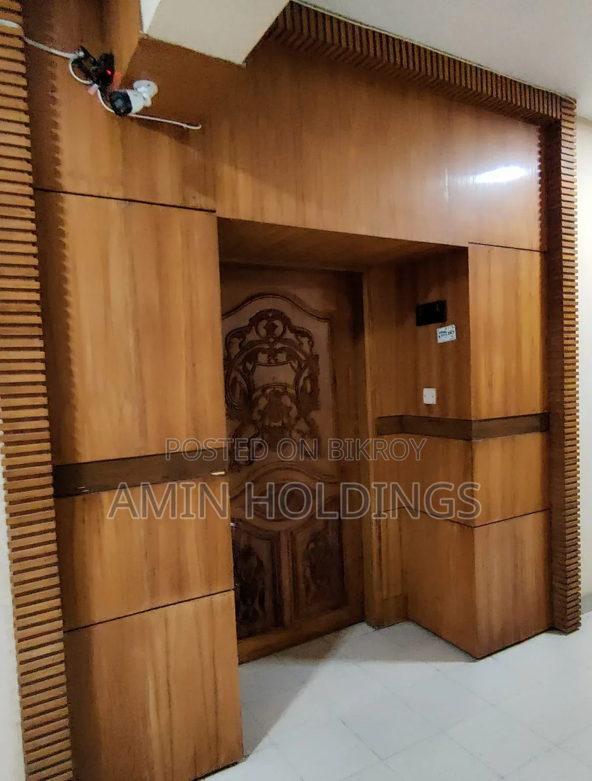 Furnished 3bdrm Apartment in Banglamotor for sale