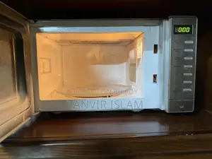 Microwave Oven
