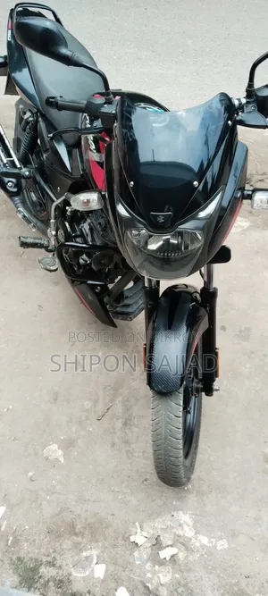 Bajaj Avenger 150 Street 2024 Black