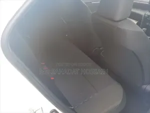 টয়োটা পিক্সিস এপক ২০২১ পার্ল