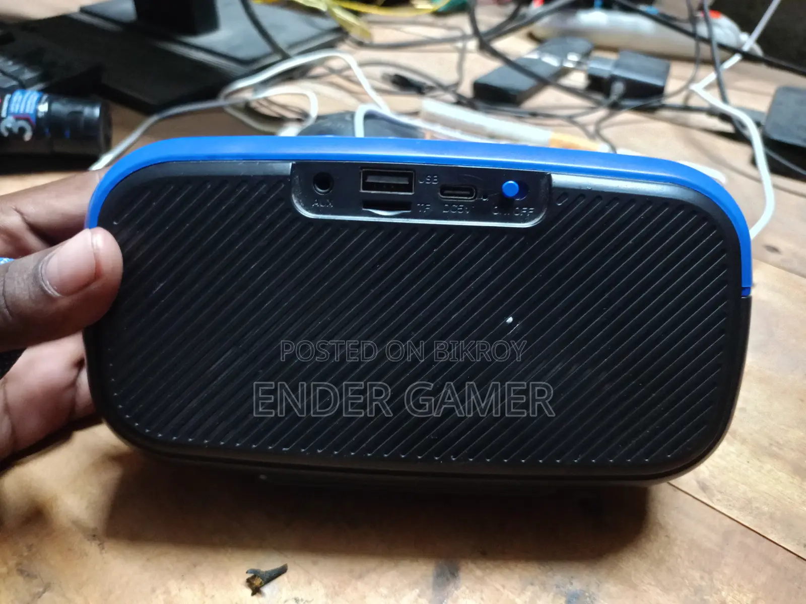 AO-556 Hot Selling Wireless Portable Blue Tooth Portable Speaker FM Ra