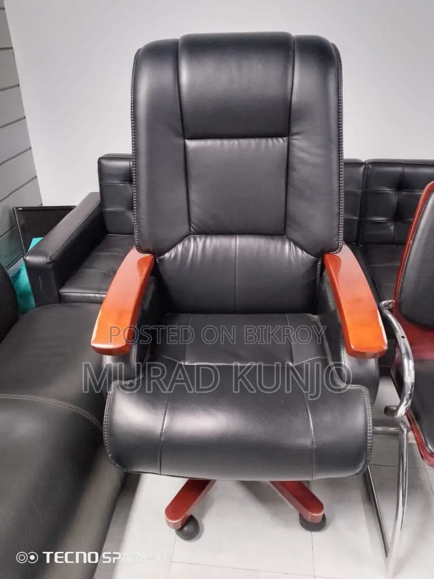 Boss Chair
