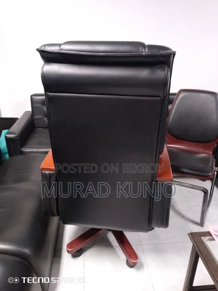 Boss Chair