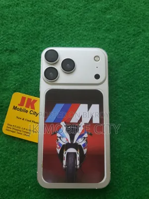 অ্যাপল আইফোন এক্সআর ৬৪ জিবি হোয়াইট
