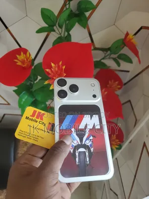 অ্যাপল আইফোন এক্সআর ৬৪ জিবি হোয়াইট
