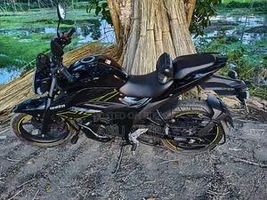 New Suzuki Gixxer 2026 Black