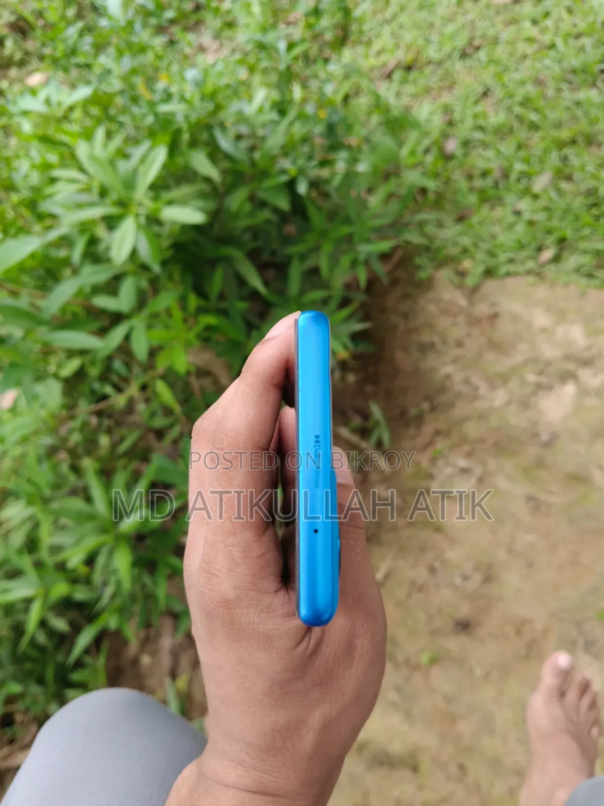 নতুন মোটোলোরো জি৯৬ ৫জি ২৫৬ জিবি নীল