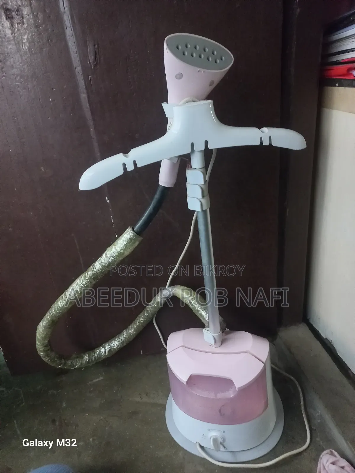 Philips EasyTouch Stand Garment Steamer