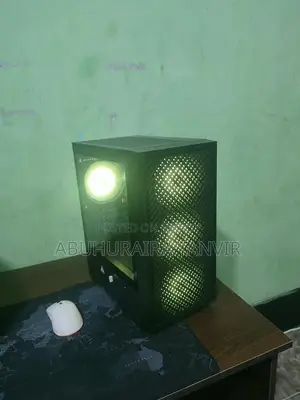 Desktop Computer MSI model 8GB AMD Ryzen 5 SSD 128GB
