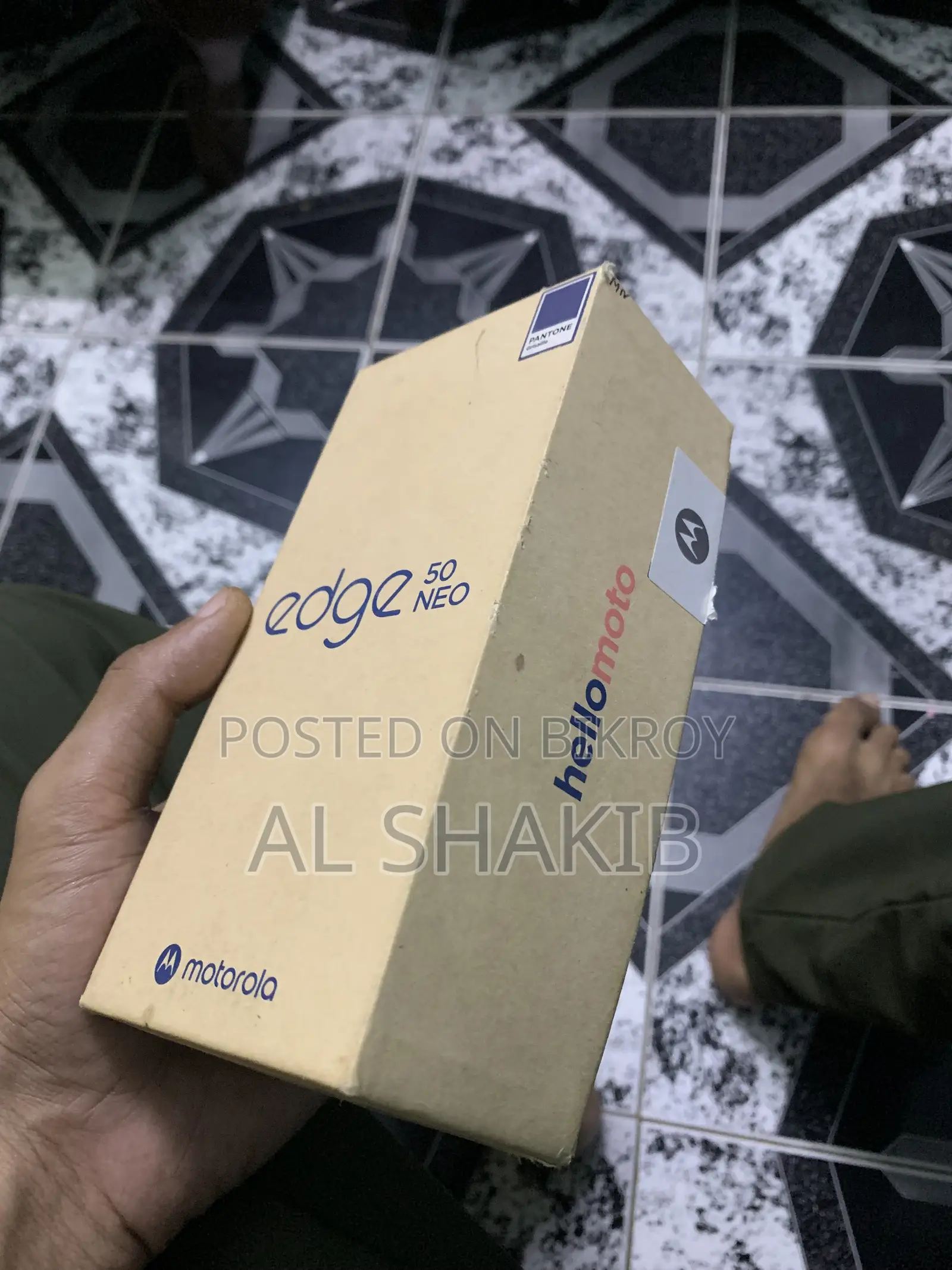 Motorola Edge 50 Neo 256 GB Gold