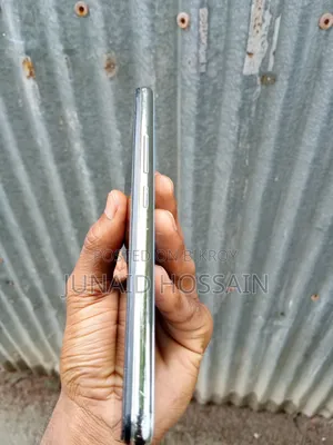 Vivo Y17 128 GB