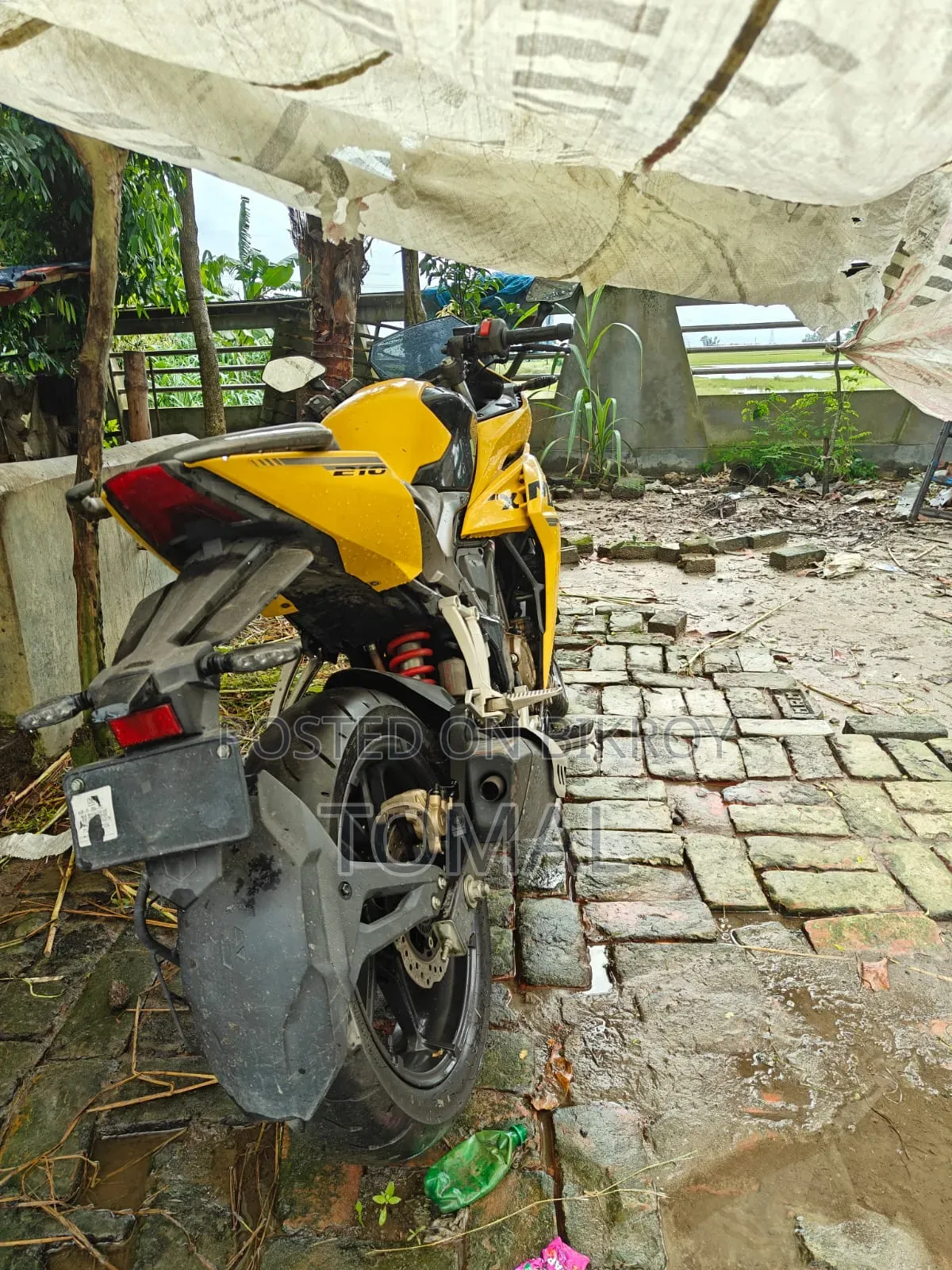 Hero Karizma XMR 210 2024 Yellow