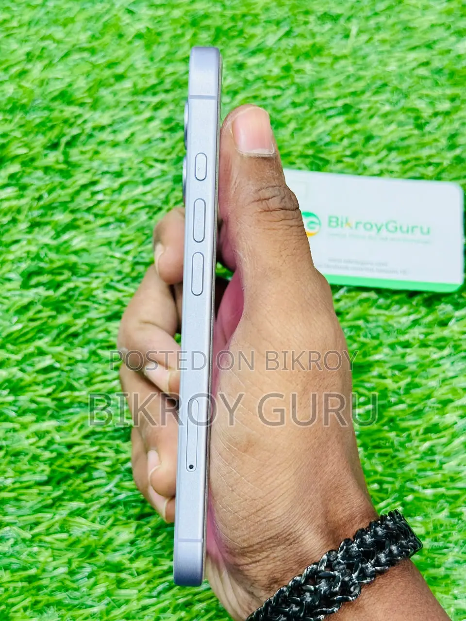অ্যাপল আইফোন ১৭ ২৫৬ জিবি