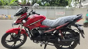 হিরো ইগনিটর ২০১৯ লাল