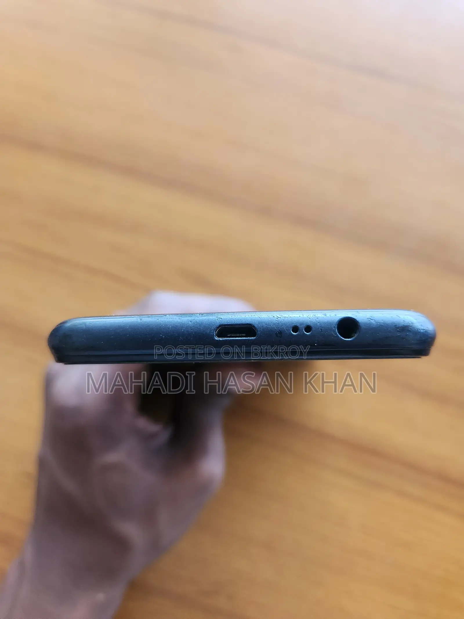 রিয়েলমি সি২১ওয়াই ৬৪ জিবি কালো