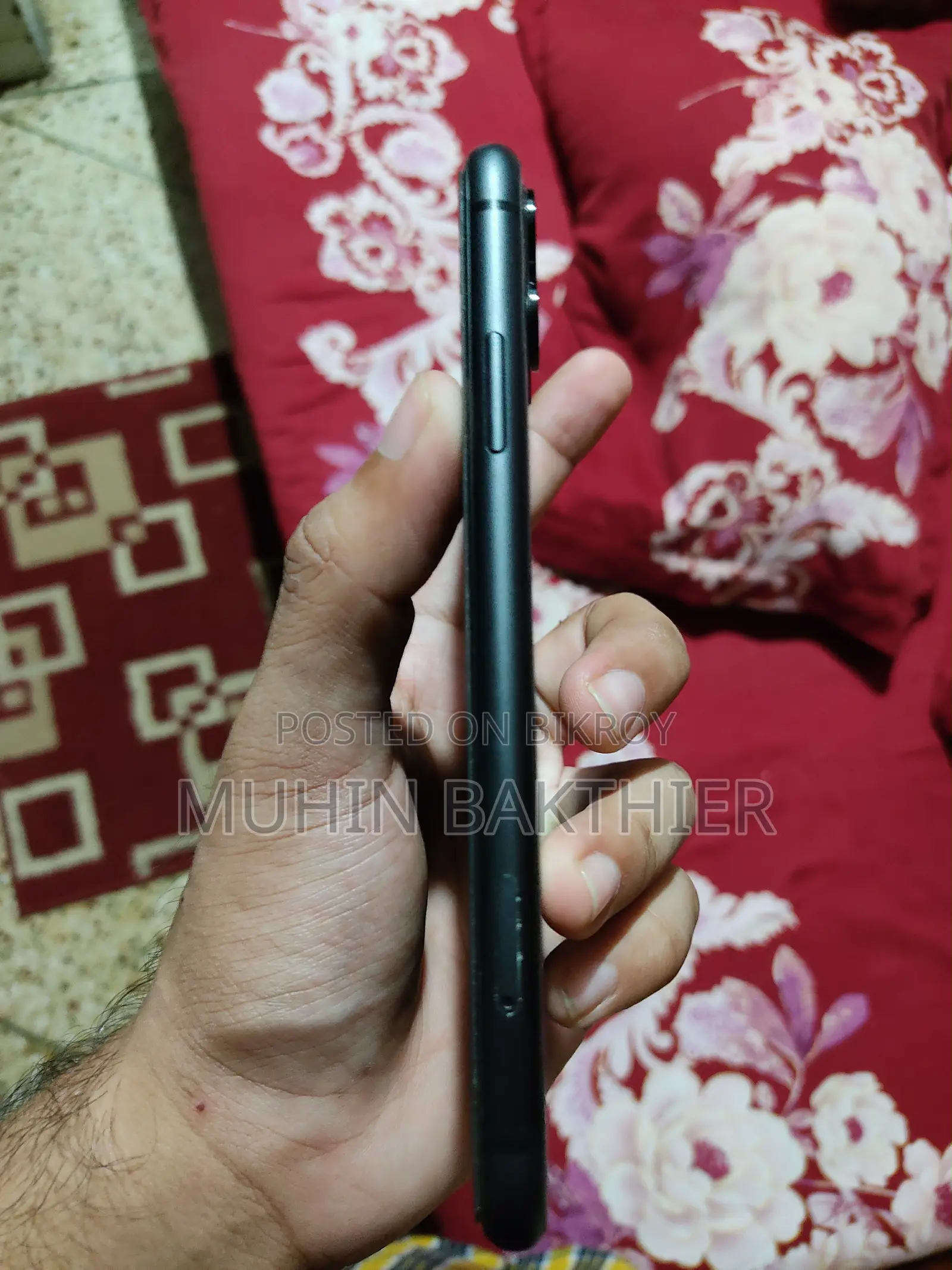 অ্যাপল আইফোন ১১ ৬৪ জিবি ব্ল্যাক