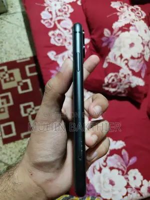 অ্যাপল আইফোন ১১ ৬৪ জিবি ব্ল্যাক