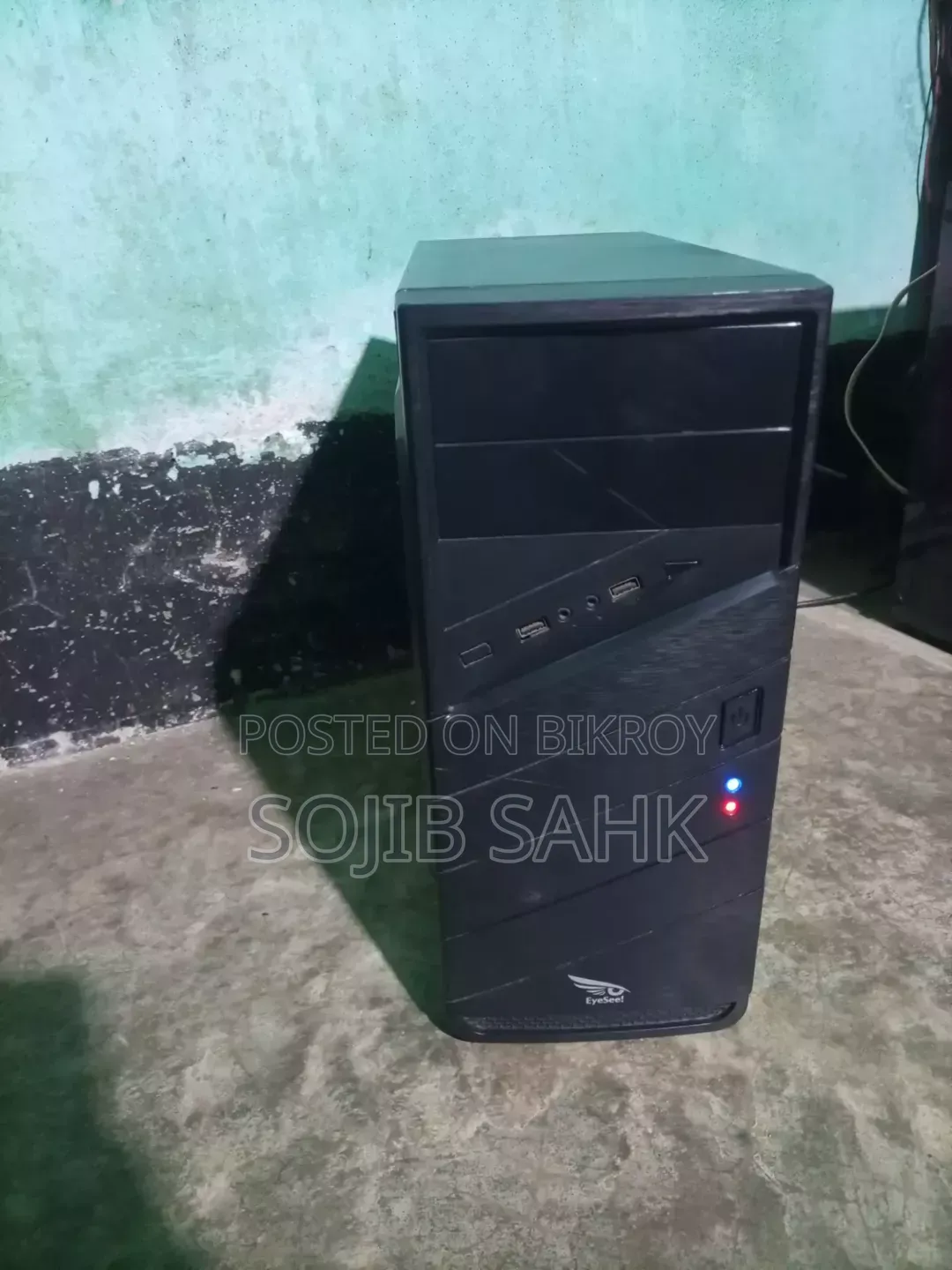 ডেস্কটপ কম্পিউটার 4GB র‍্যাম ইন্টেল কোর i3 500GB এইচডিডি