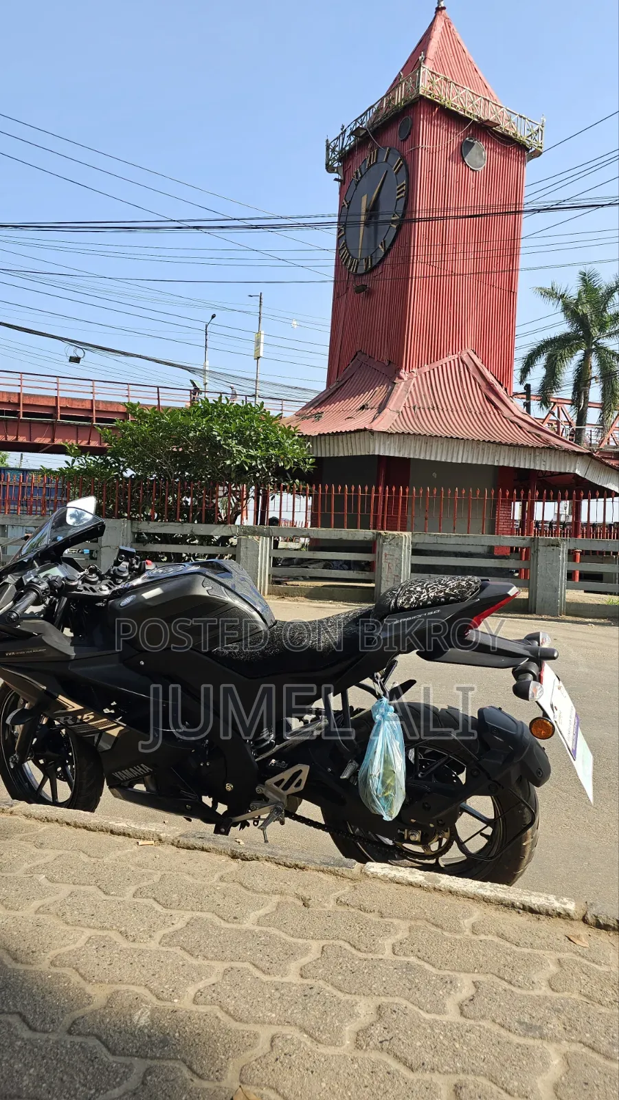 Yamaha R15 V3 2025 Black