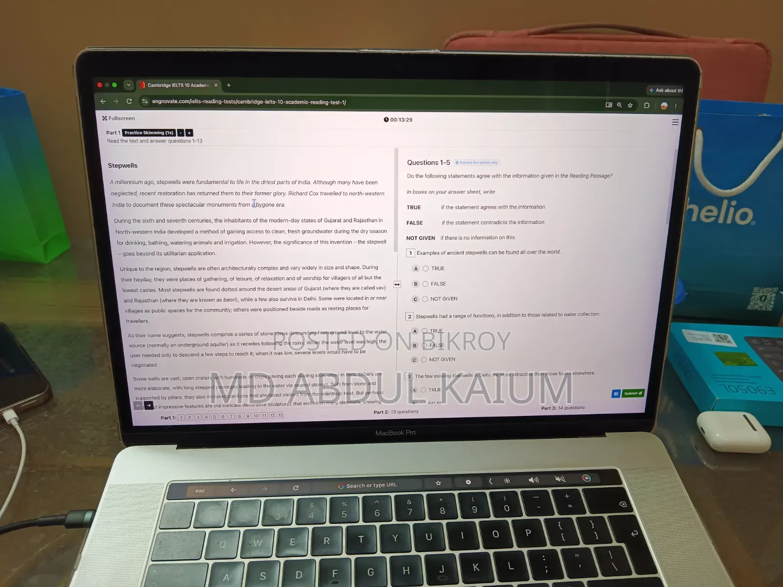 Laptop Apple MacBook Pro 2018 16GB Intel Core i7 SSD 256GB