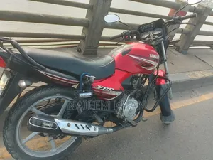 Yamaha YBR 2010 Red