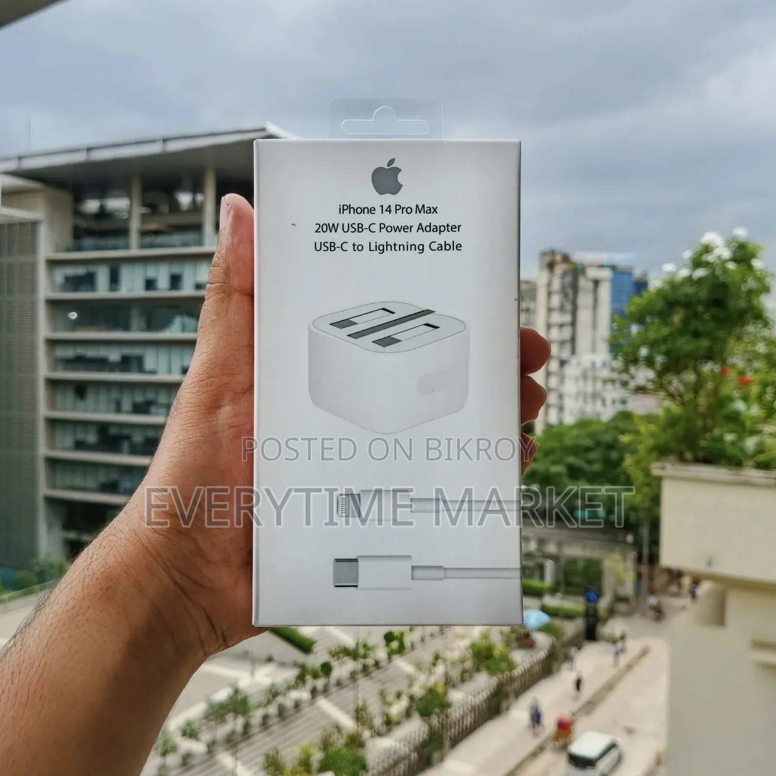 iPhone 14 Pro Max 20W USB-C Power Adapter + USB-C to Lightning Cable