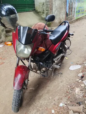 রানার বুলেট ১০০ ২০১৮ রেড