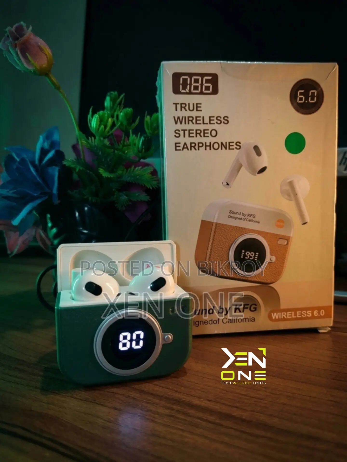 Q86 Retro Earbuds