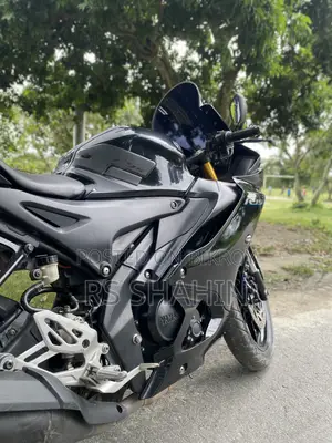 Yamaha 2022 Black