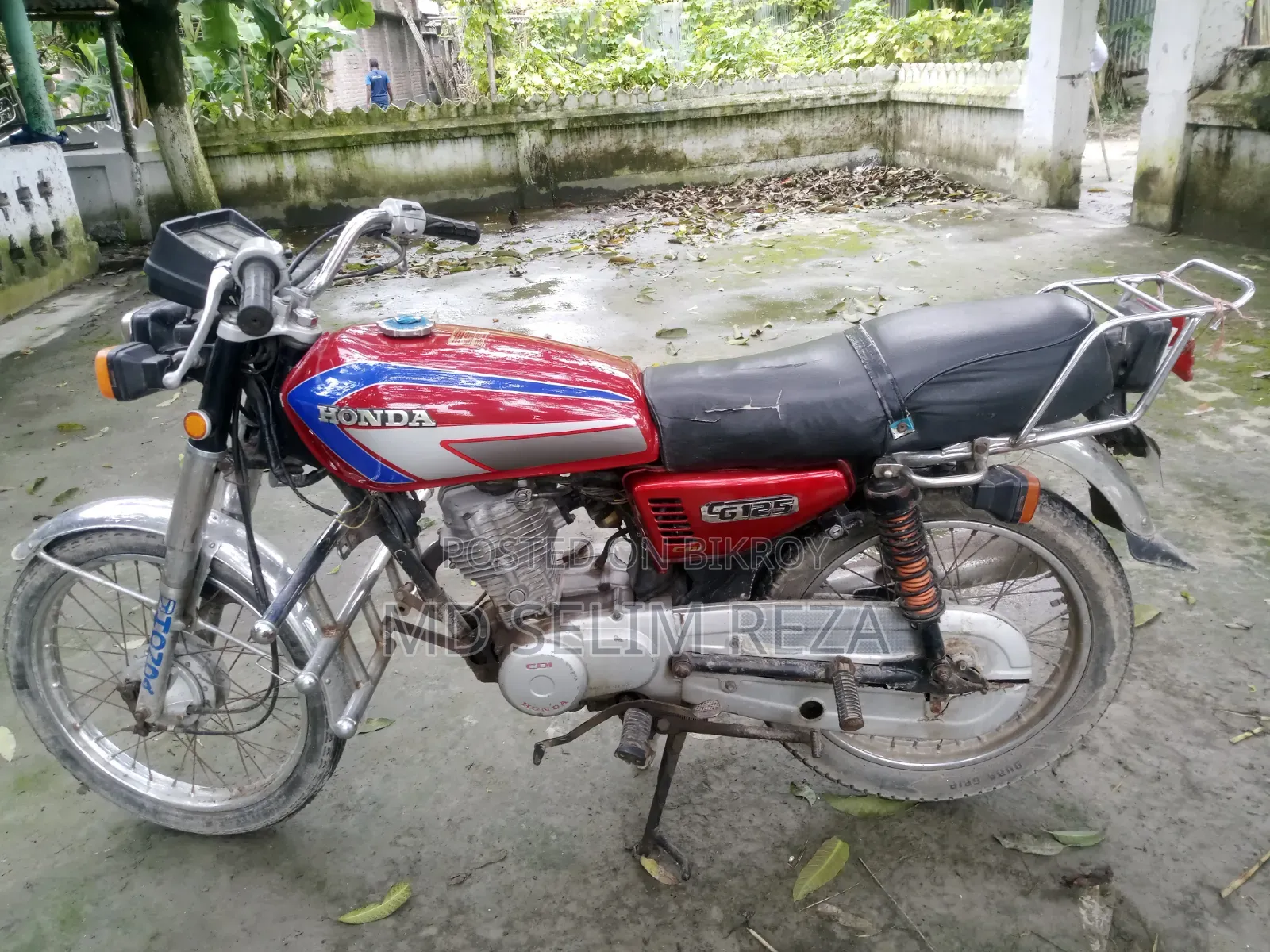 Honda XL 125 2015 Red
