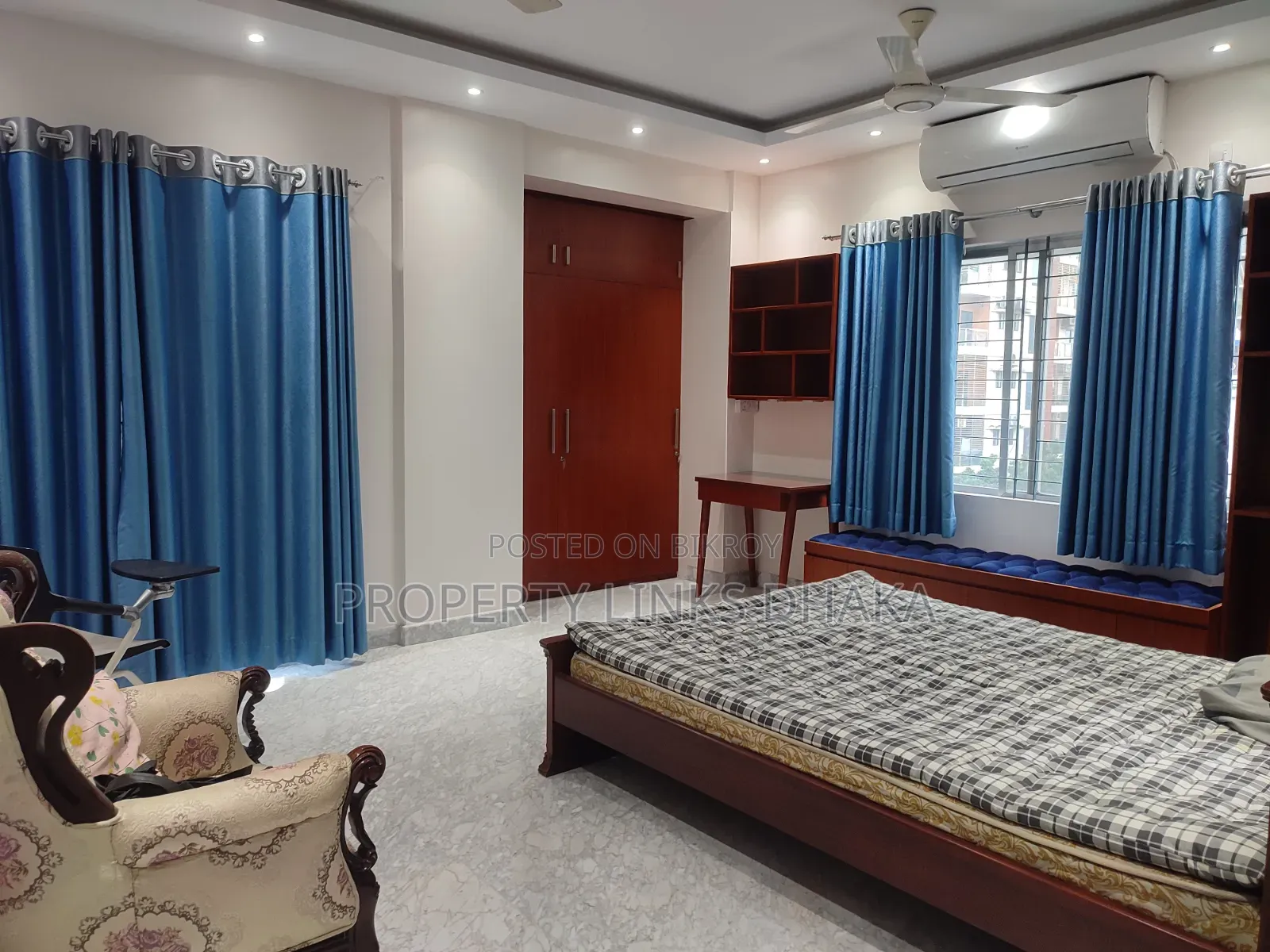 বনানীতে ভাড়ার জন্য আসবাবপত্রসহ ৪ বেডরুমের অ্যাপার্টমেন্ট