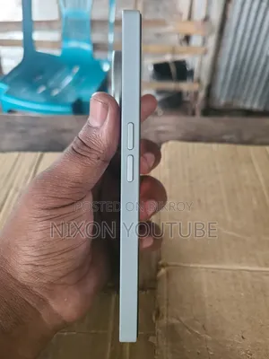 Nothing Phone 3a Pro 128 GB Gray