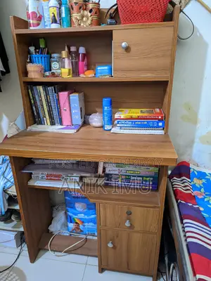 Reading Table
