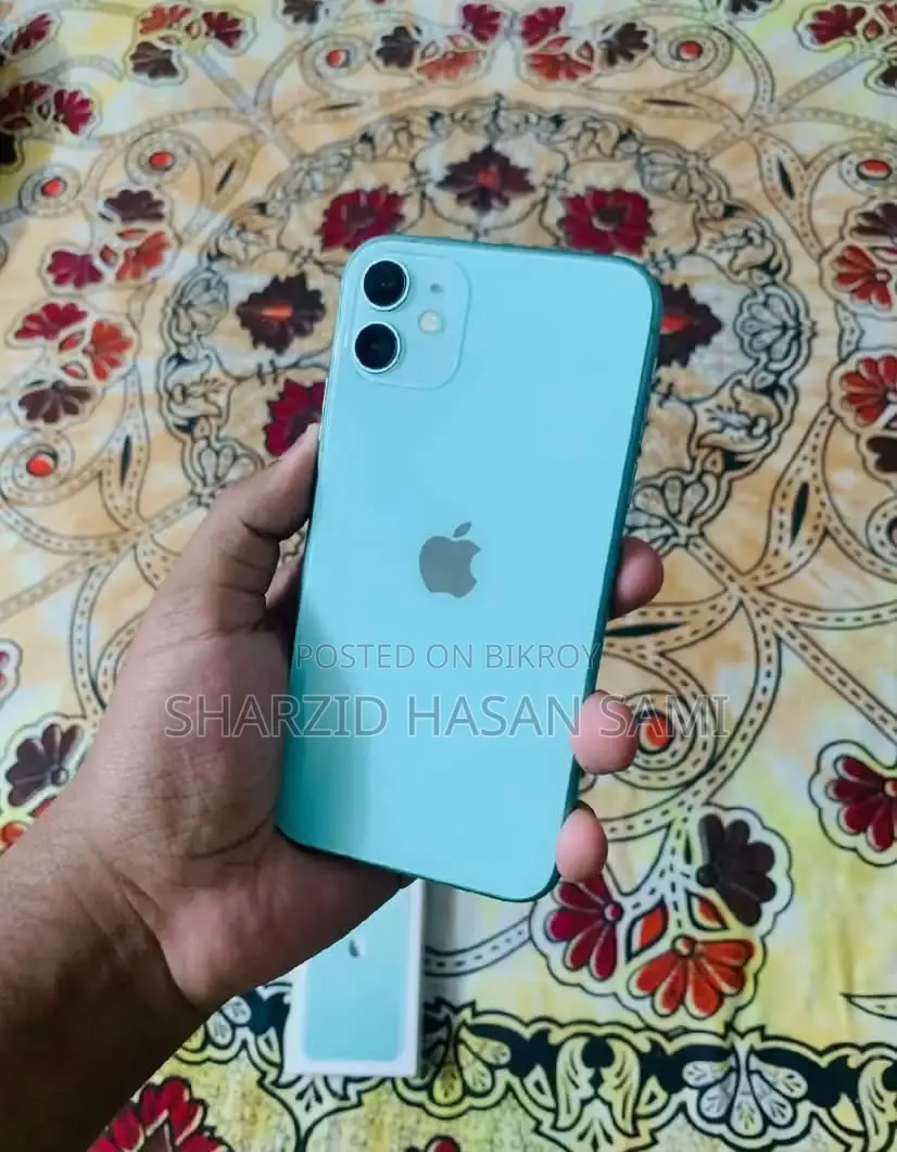অ্যাপল আইফোন ১১ ৬৪ জিবি গ্রিন