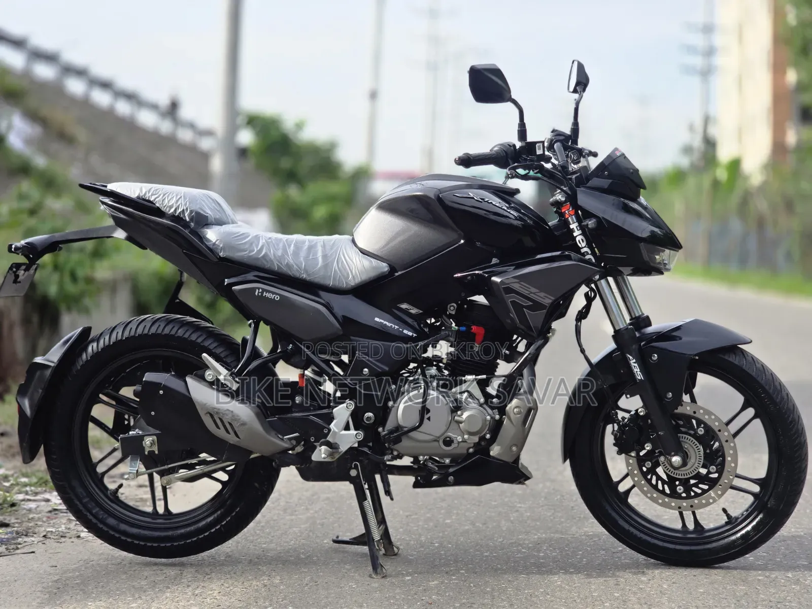 New Hero Xtreme 125R 2026 Black