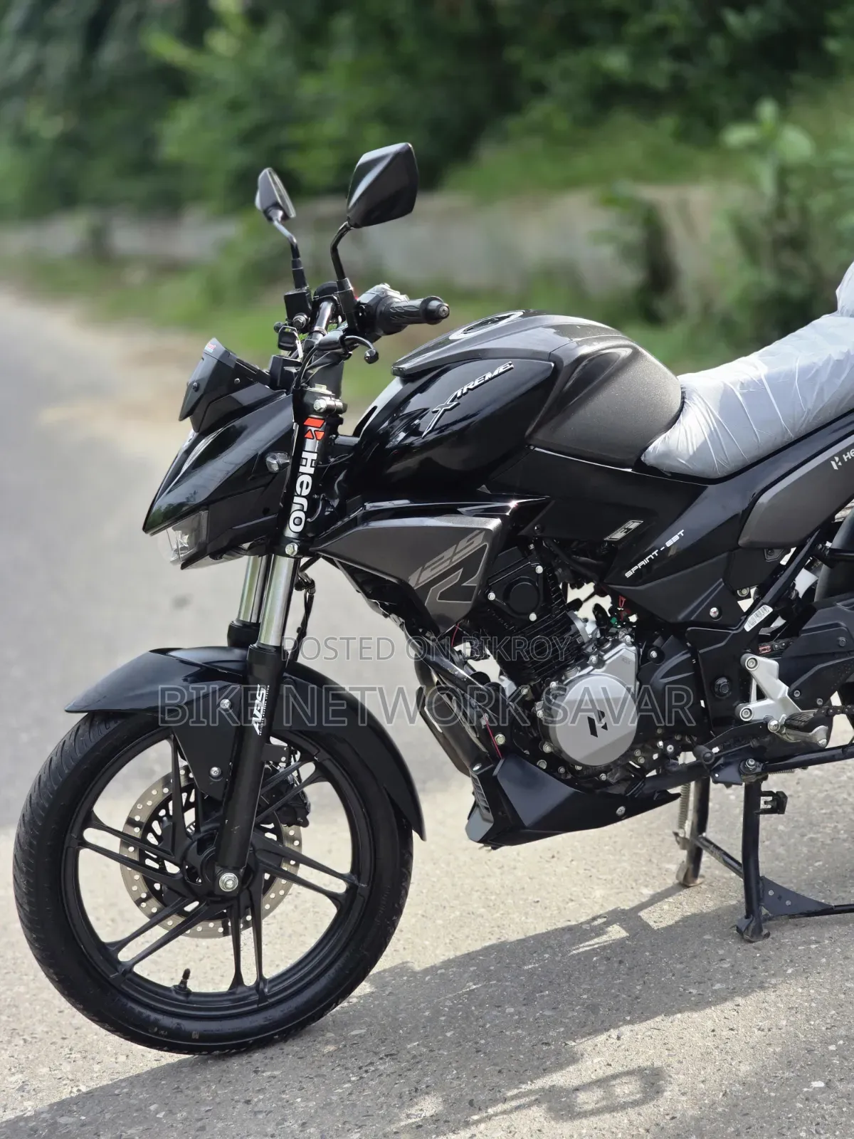 New Hero Xtreme 125R 2026 Black
