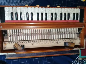 A Beautiful Harmonium for Beautiful Melodies! 
 Good Condition
