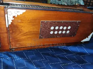 A Beautiful Harmonium for Beautiful Melodies! 
 Good Condition
