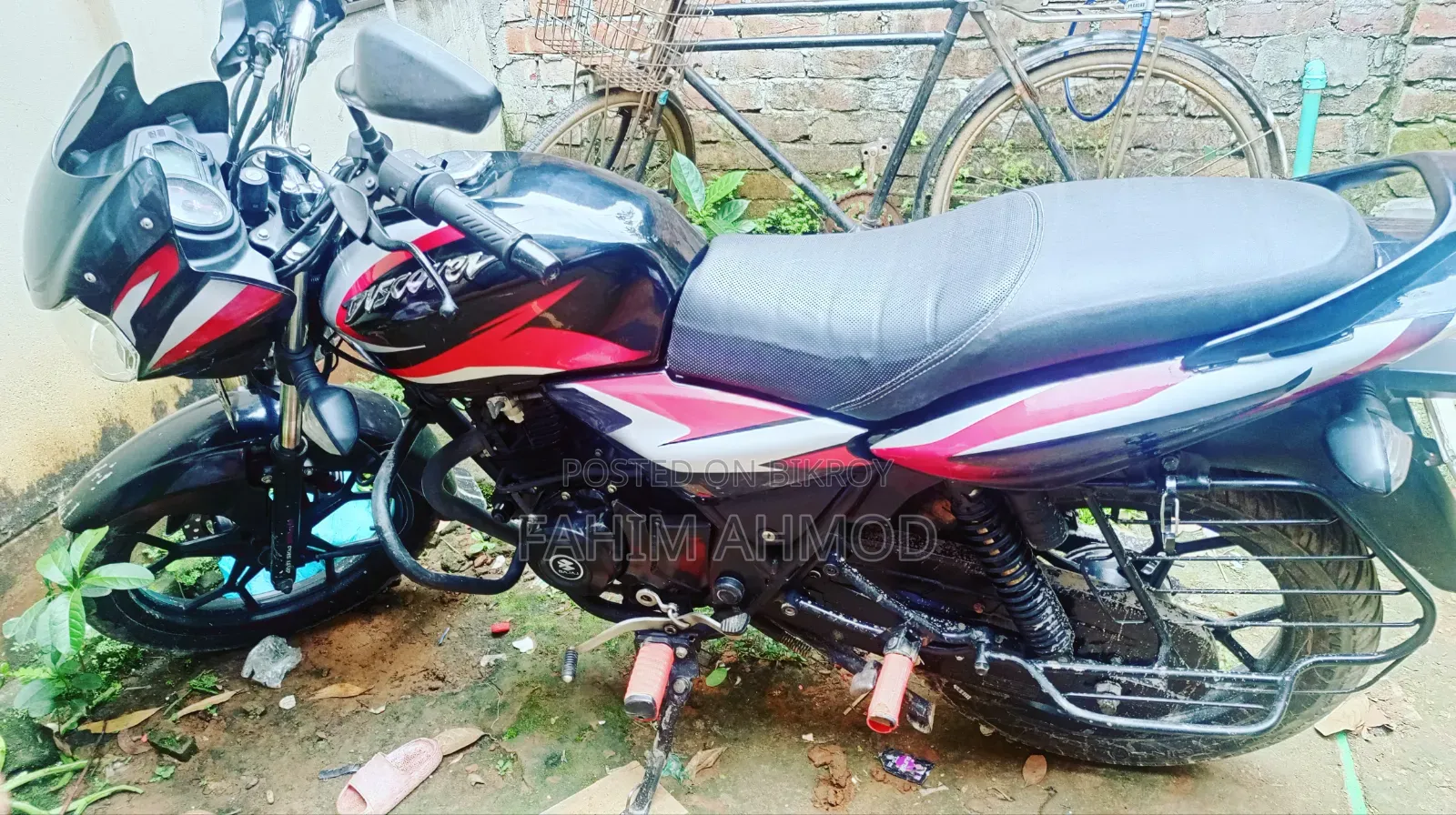 Bajaj Discover 125 2023 Black