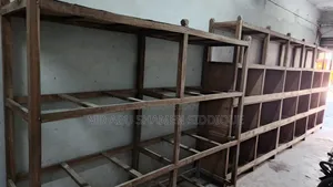 কাঠের রেক গুলো জরুরী বিক্রয় করা হবে।