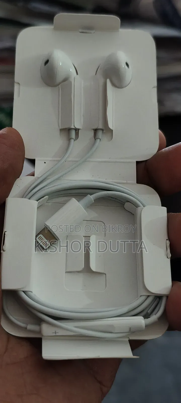 Apple EarPods With Lightning Connector