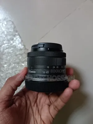 ক্যানন আরএফ-এস ১৮-৪৫মিমি এফ/৪.৫-৬.৩ আইএস এসটিএম লেন্স