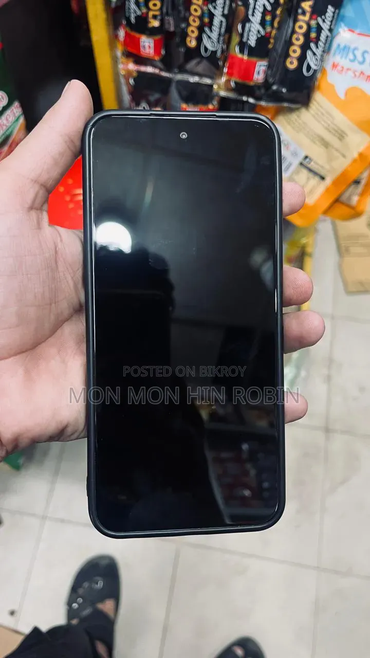 টেকনো স্পার্ক ৩০সি ১২৮ জিবি হোয়াইট