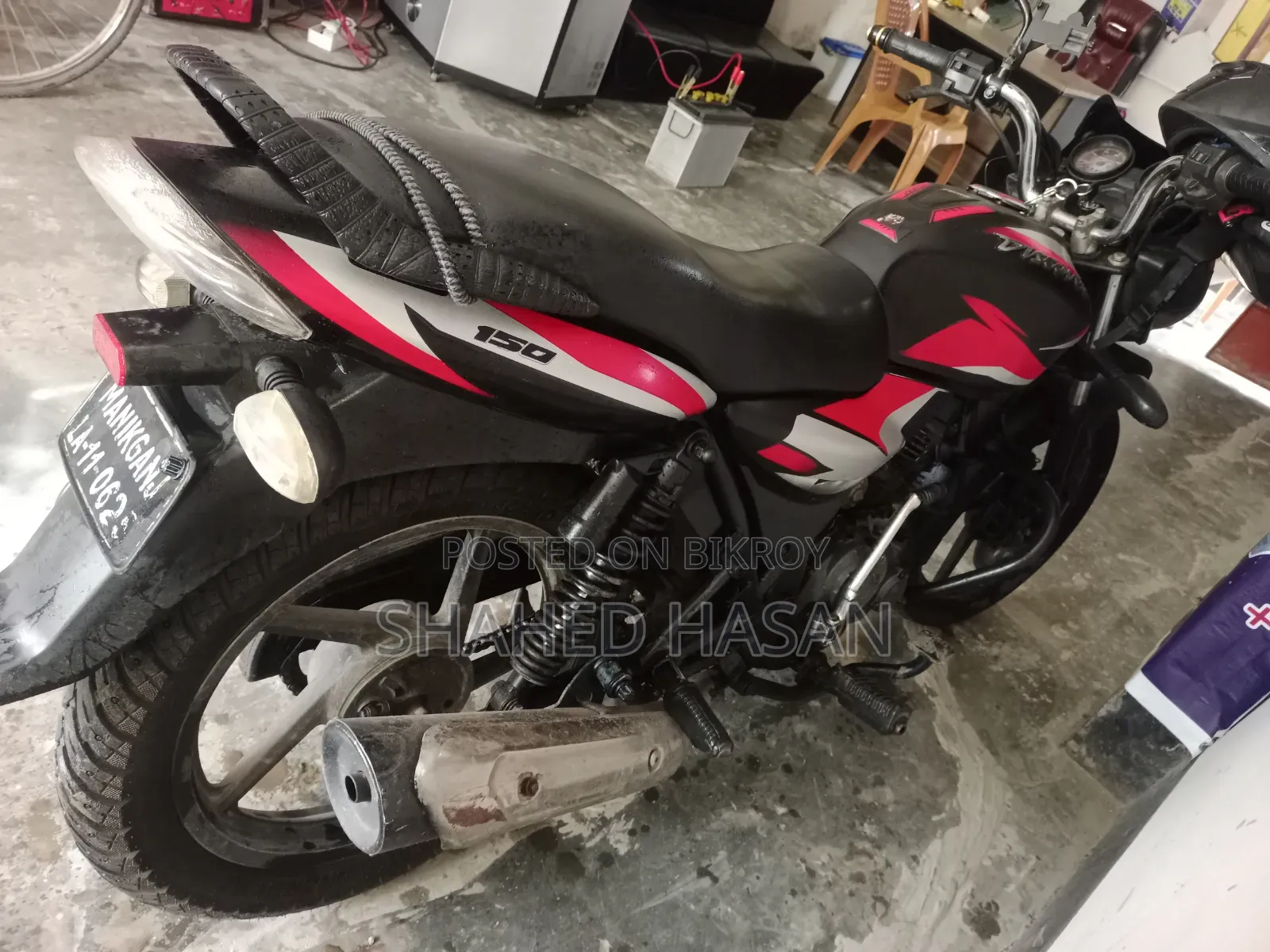 Bajaj Discover 150 2011 Black