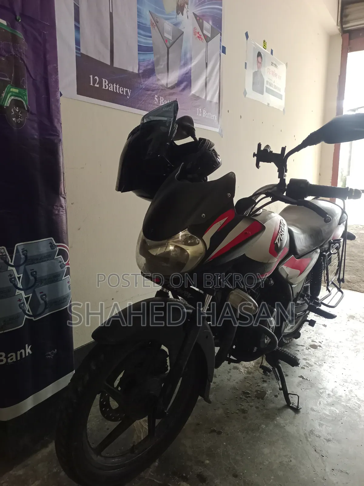 Bajaj Discover 150 2011 Black