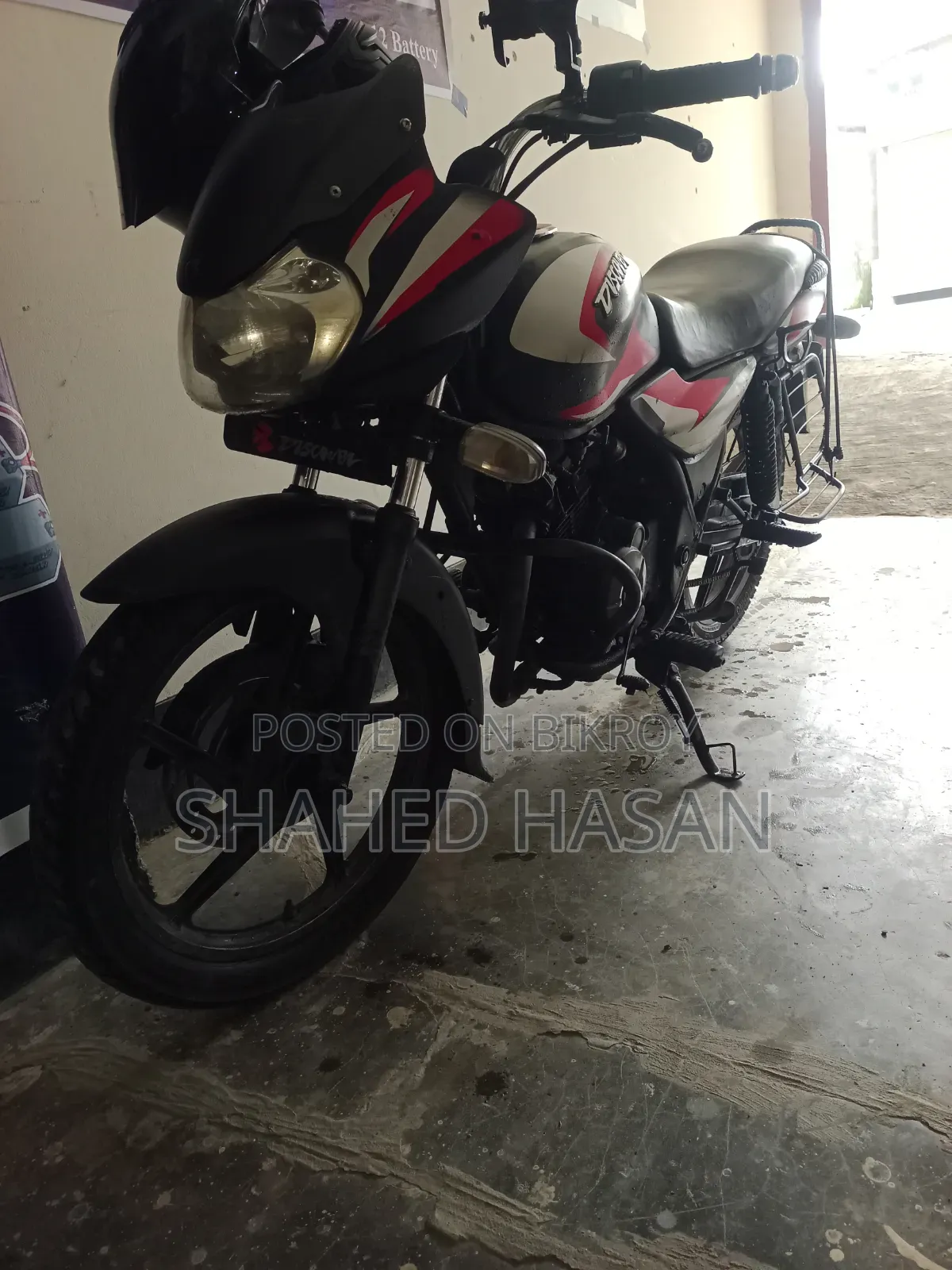 Bajaj Discover 150 2011 Black
