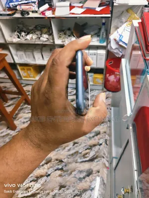 অ্যাপল আইফোন ১১ ৬৪ জিবি ব্ল্যাক