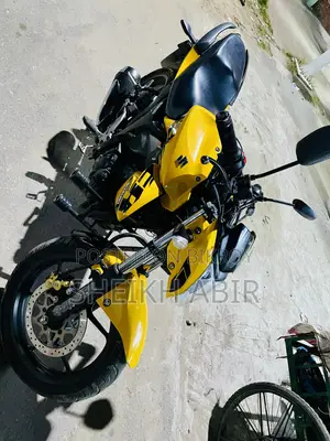 Suzuki Gixxer 2024 Yellow
