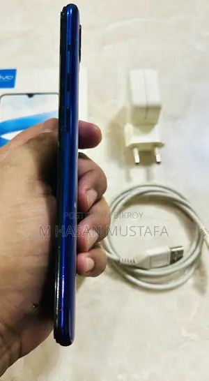 Vivo 128 GB Blue