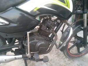 TVS Metro 2013 Green